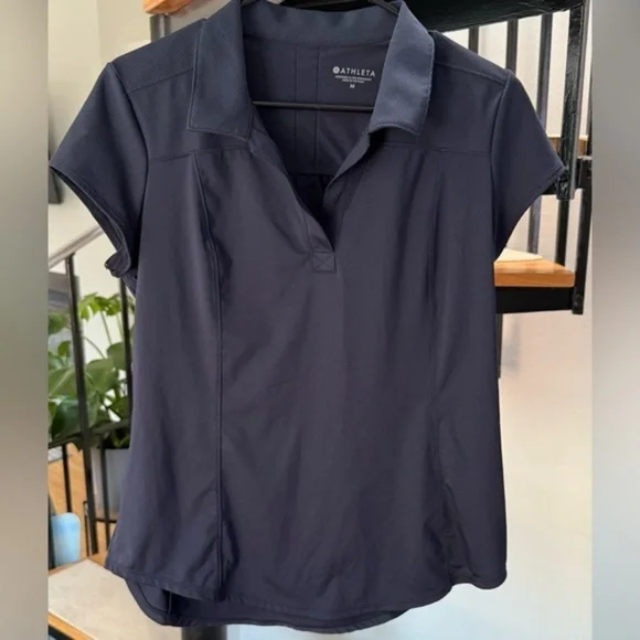 Athleta Women's Navy Collared Polo Activewear Tank Size M - Picture 1 of 6